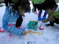 雪遊び
