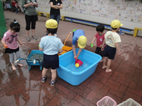 水遊び